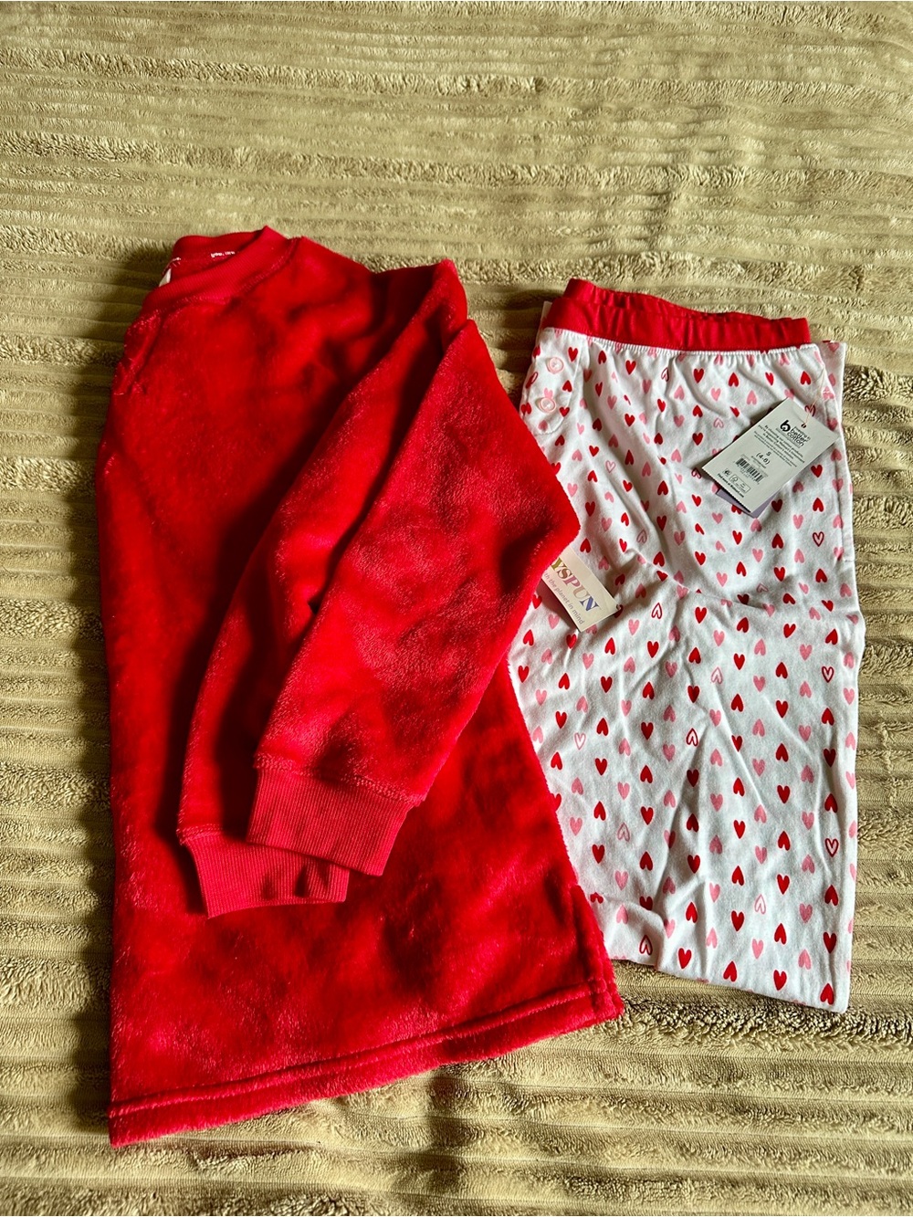 Women’s Cozy Pajama Set - Cozy Red Top & White Heart Pants